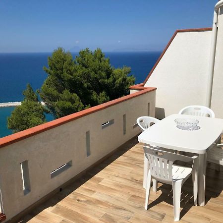 Appartamento vista mare Capo dʼOrlando Esterno foto